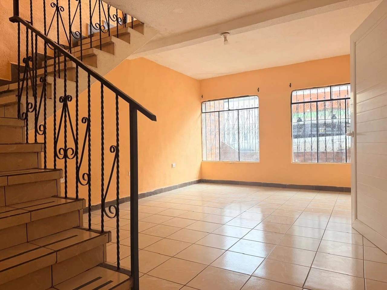 Casa en Venta en Villa Lobos, Villa Nueva — Casa en Venta en Villa Nueva, Guatemala, Ciudad — foto 2 de 17