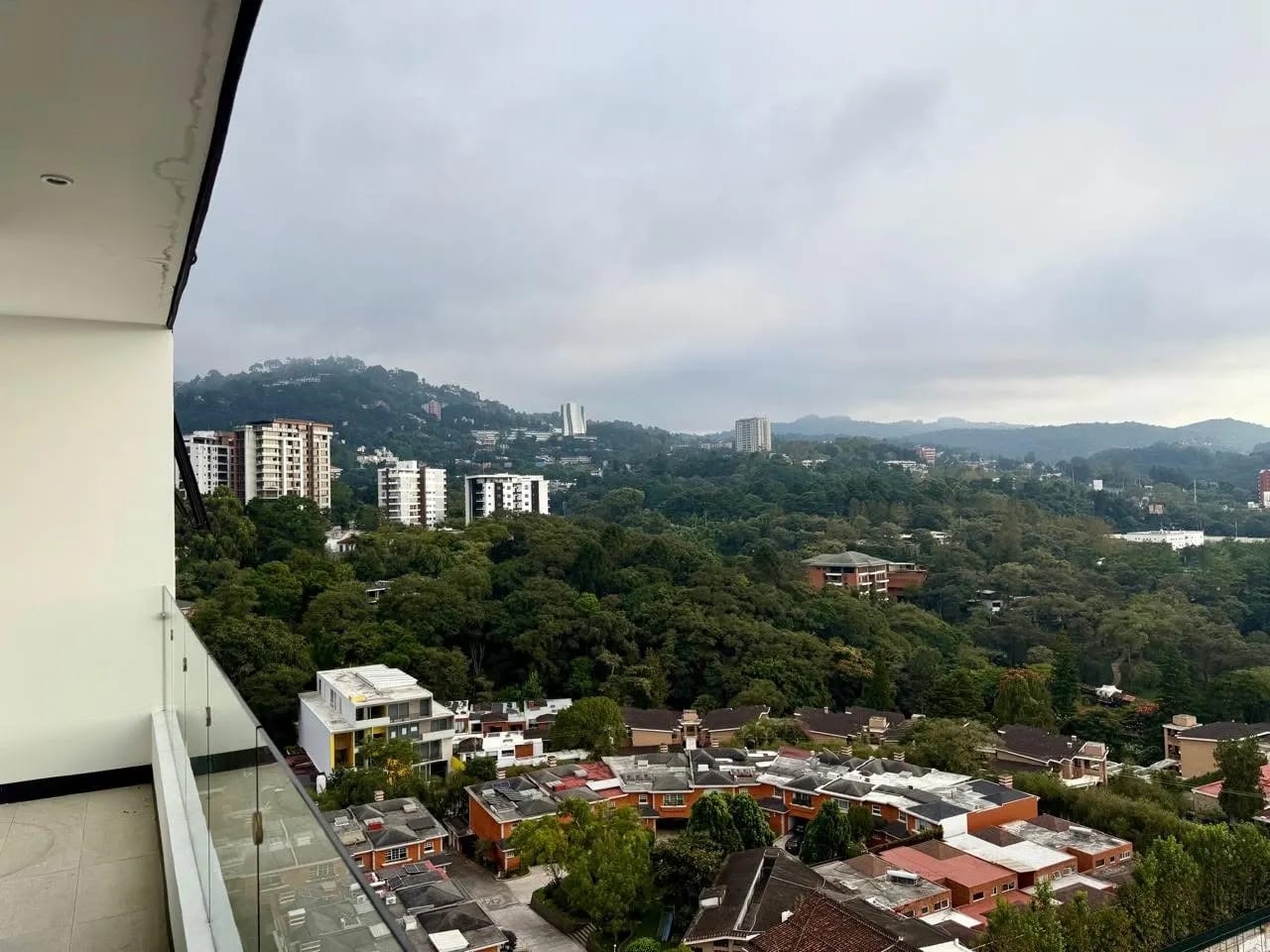 Apartamento en Venta en Zona 15, Morea, Vista Hermosa II — Apartamento en Venta en Morea, Zona 15, Guatemala, Ciudad — foto 5 de 17