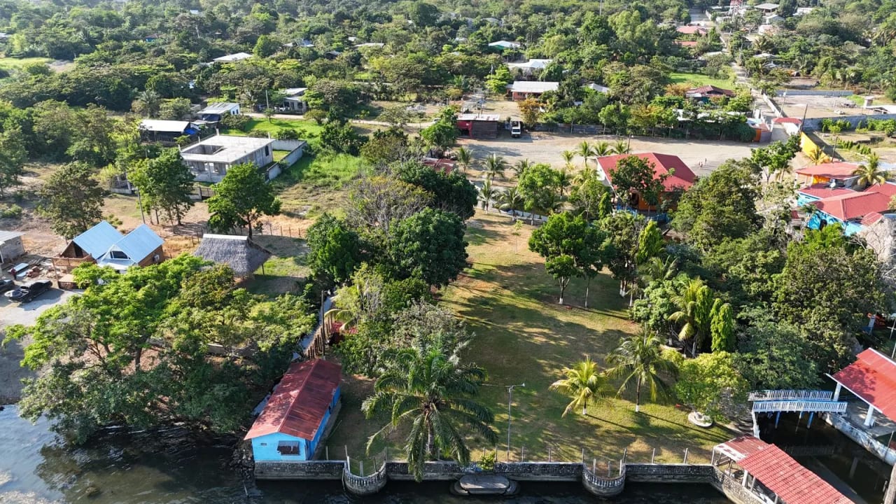 Terreno en Venta en el Estor, Izabal — Terreno en Venta en El Estor, Izabal — foto 6 de 6