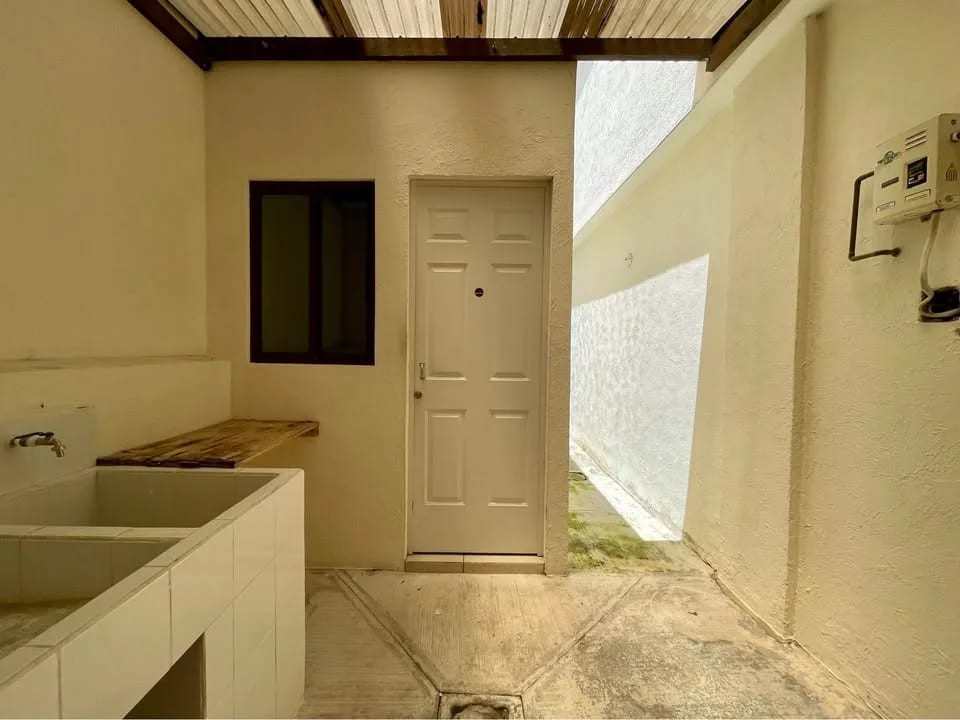 Casa en Renta en Zona 16, Vistas de San Isidro — Casa en Alquiler en Vistas de San Isidro, Zona 16, Guatemala, Ciudad — foto 6 de 10