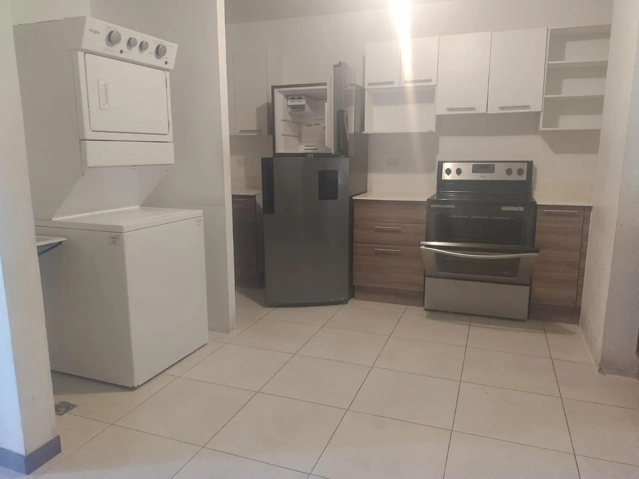 Apartamento en Renta en Zona 11, Santa Maria de las Charcas — Apartamento en Alquiler en Santa María de Las Charcas, Zona 11, Guatemala, Ciudad — foto 4 de 13