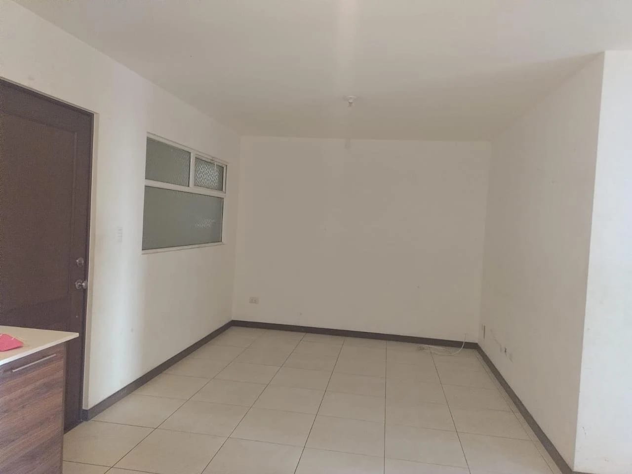 Apartamento en Renta en Zona 11, Santa Maria de las Charcas — Apartamento en Alquiler en Santa María de Las Charcas, Zona 11, Guatemala, Ciudad — foto 2 de 13