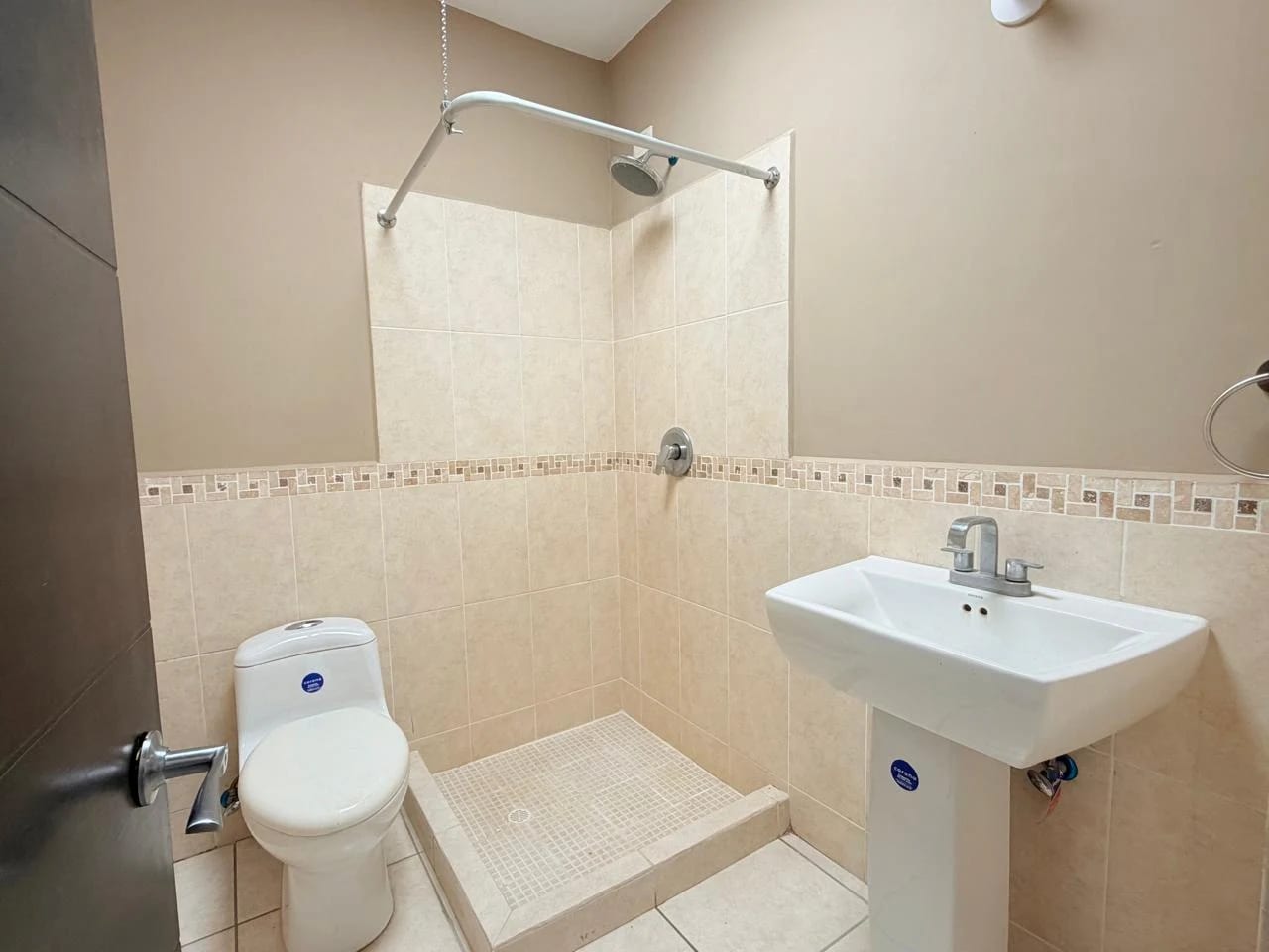 Casa en Venta en Zona 16, Vistas de San Isidro — Casa en Venta en Vistas de San Isidro, Zona 16, Guatemala, Ciudad — foto 12 de 17