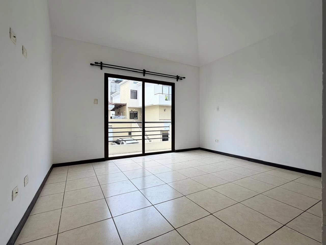 Casa en Venta en Zona 16, Vistas de San Isidro — Casa en Venta en Vistas de San Isidro, Zona 16, Guatemala, Ciudad — foto 17 de 17