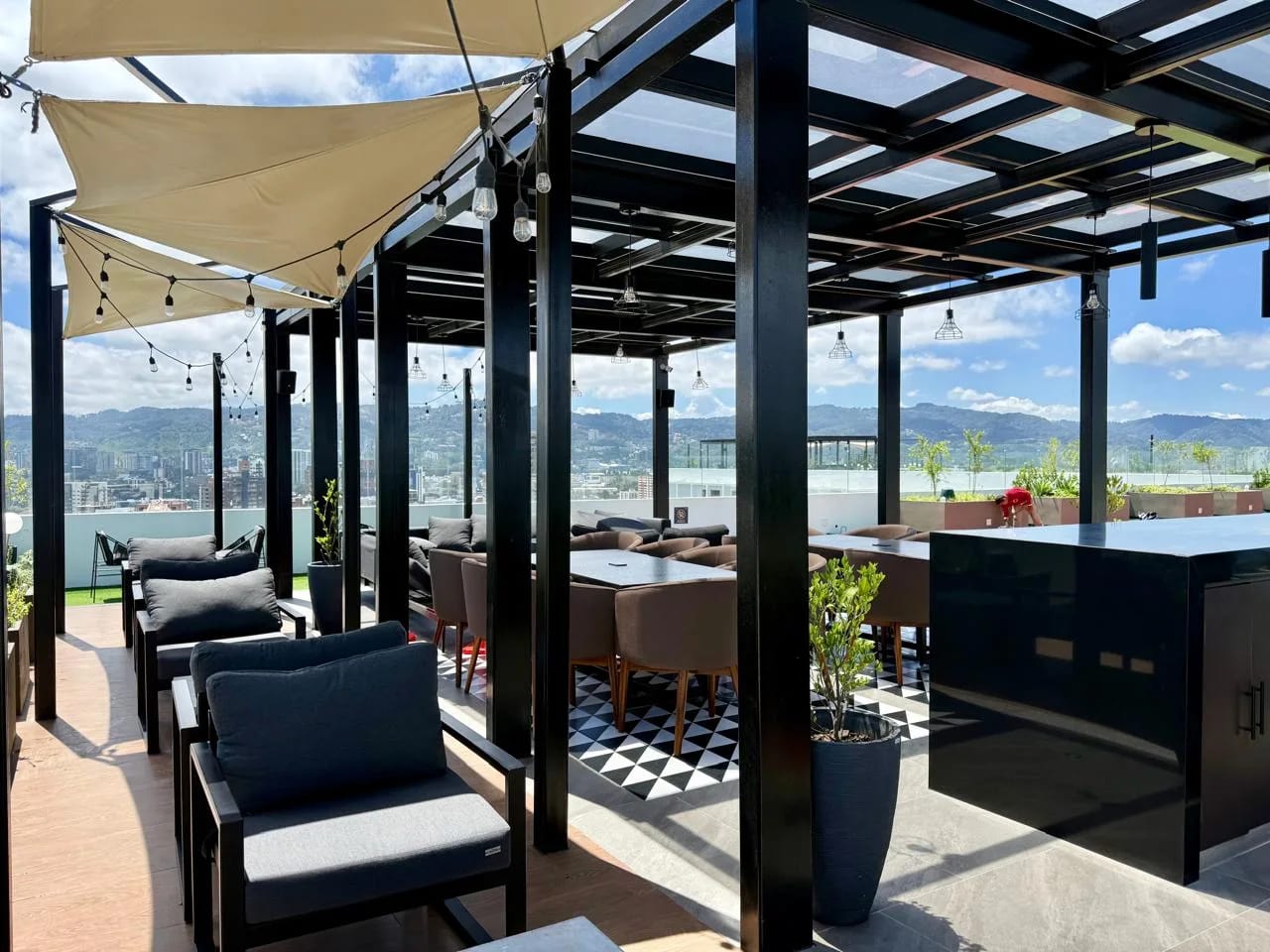 Apartamento en Venta en Zona 10, Atarah — Apartamento en Venta en Atarah, Zona 10, Guatemala, Ciudad — foto 14 de 17