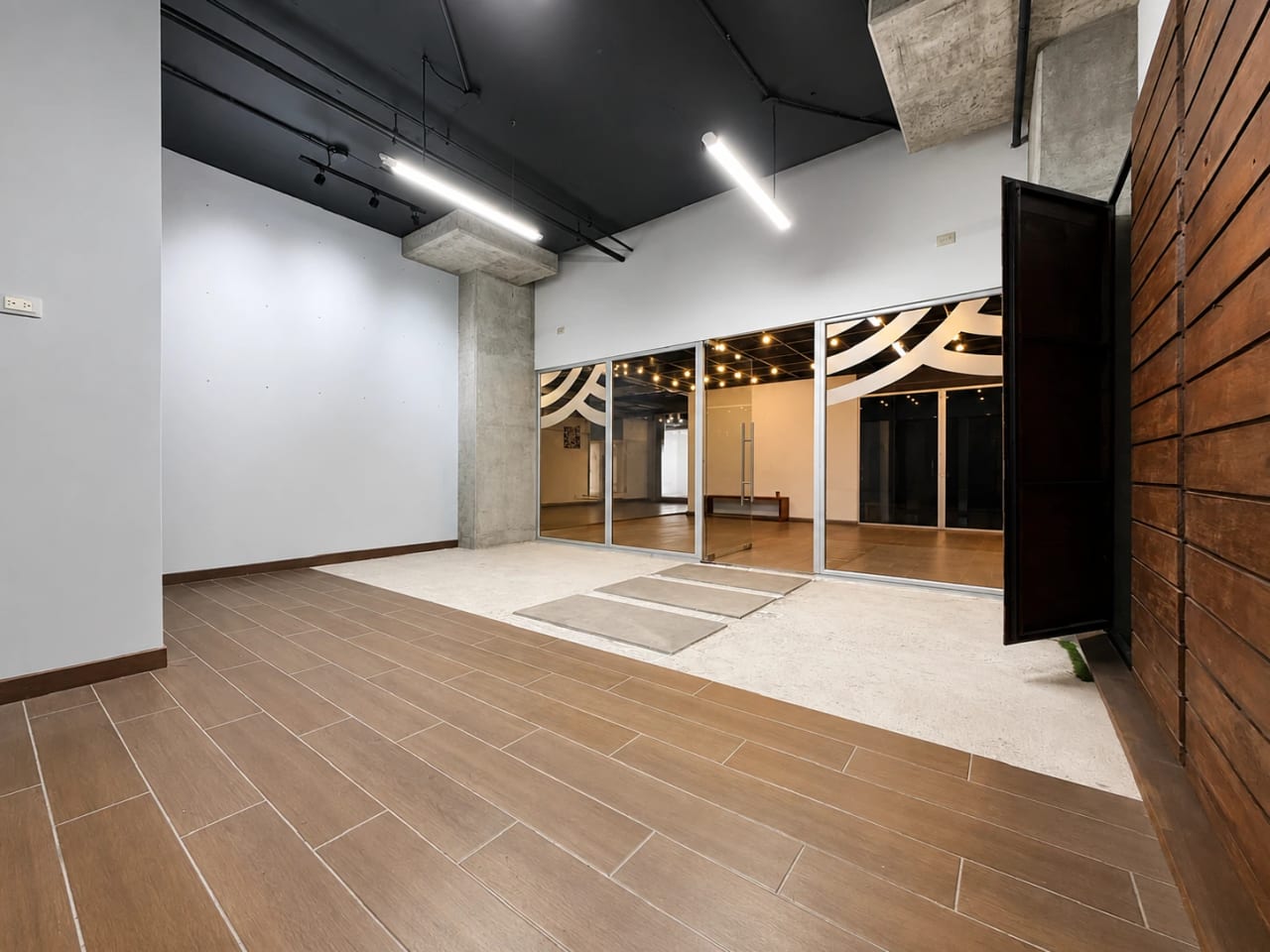 Local Comercial en Renta en Zona 13 - Image 3