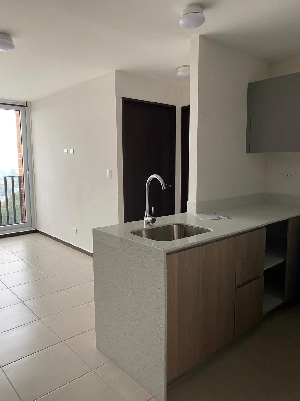 Apartamento en Venta en Zona 11, Parque San Jorge — Apartamento en Venta en Parque San Jorge, Zona 11, Guatemala, Ciudad — foto 3 de 9