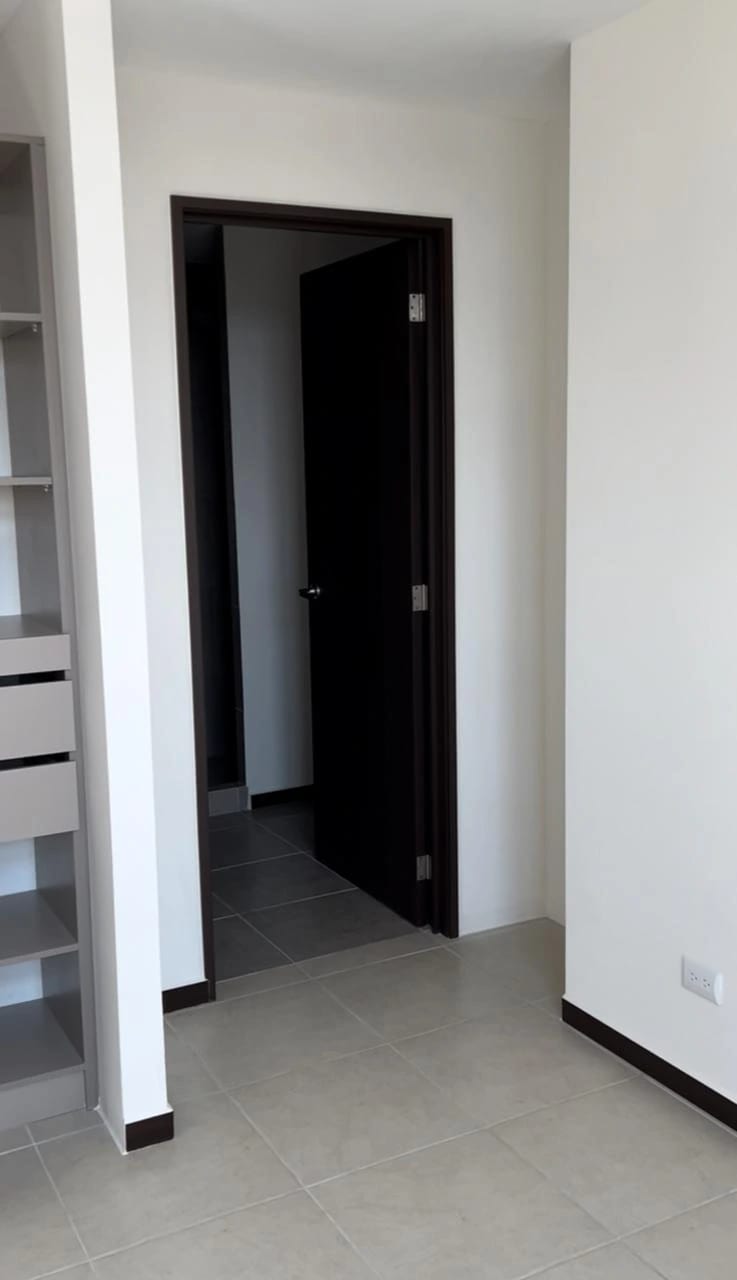 Apartamento en Venta en Zona 11, Parque San Jorge — Apartamento en Venta en Parque San Jorge, Zona 11, Guatemala, Ciudad — foto 5 de 9