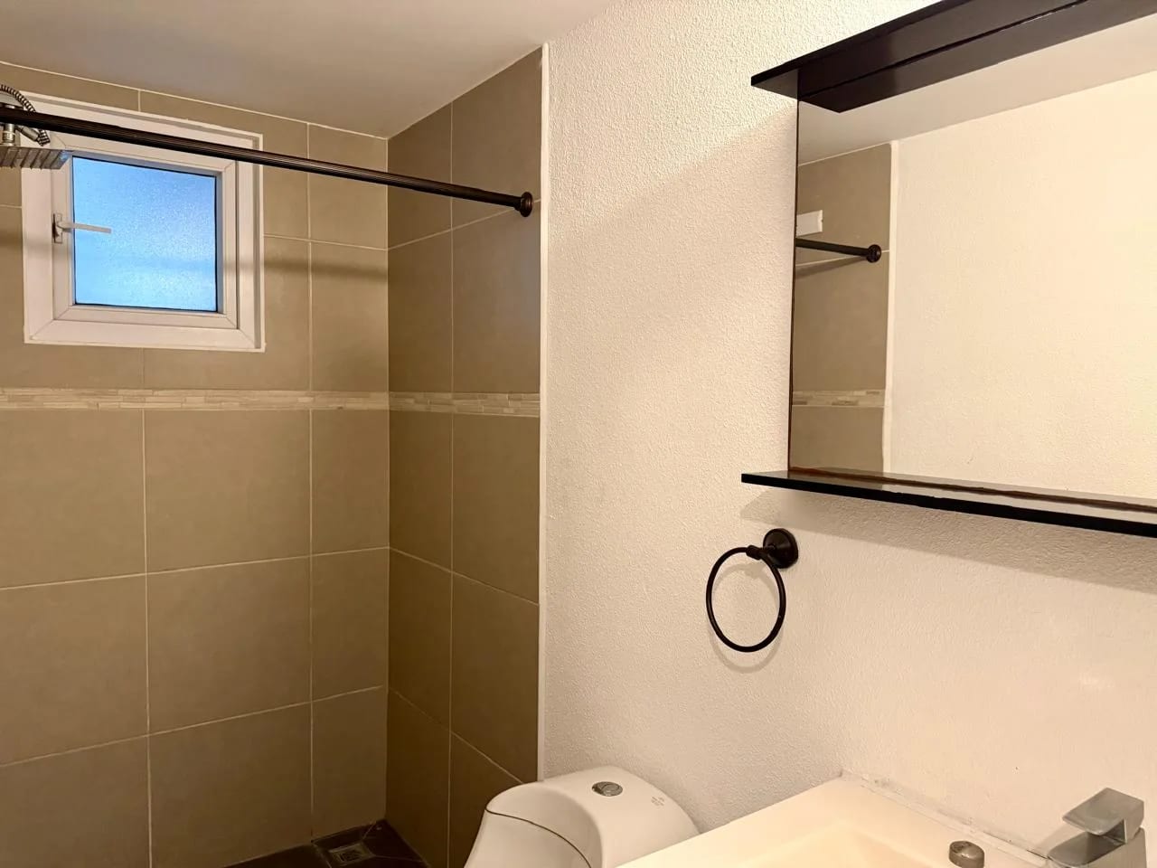 Apartamento en Renta en Zona 11, Parque 11 — Apartamento en Alquiler en Parque 11, Zona 11, Guatemala, Ciudad — foto 12 de 17