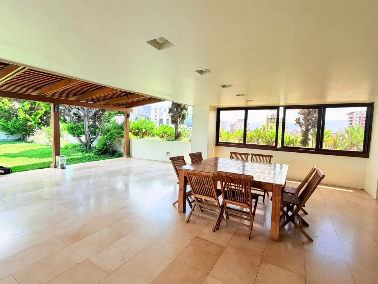 Apartamento en Venta en Zona 10, Terraesperanza — Apartamento en Venta en Terraesperanza, Zona 10, Guatemala, Ciudad — foto 16 de 17