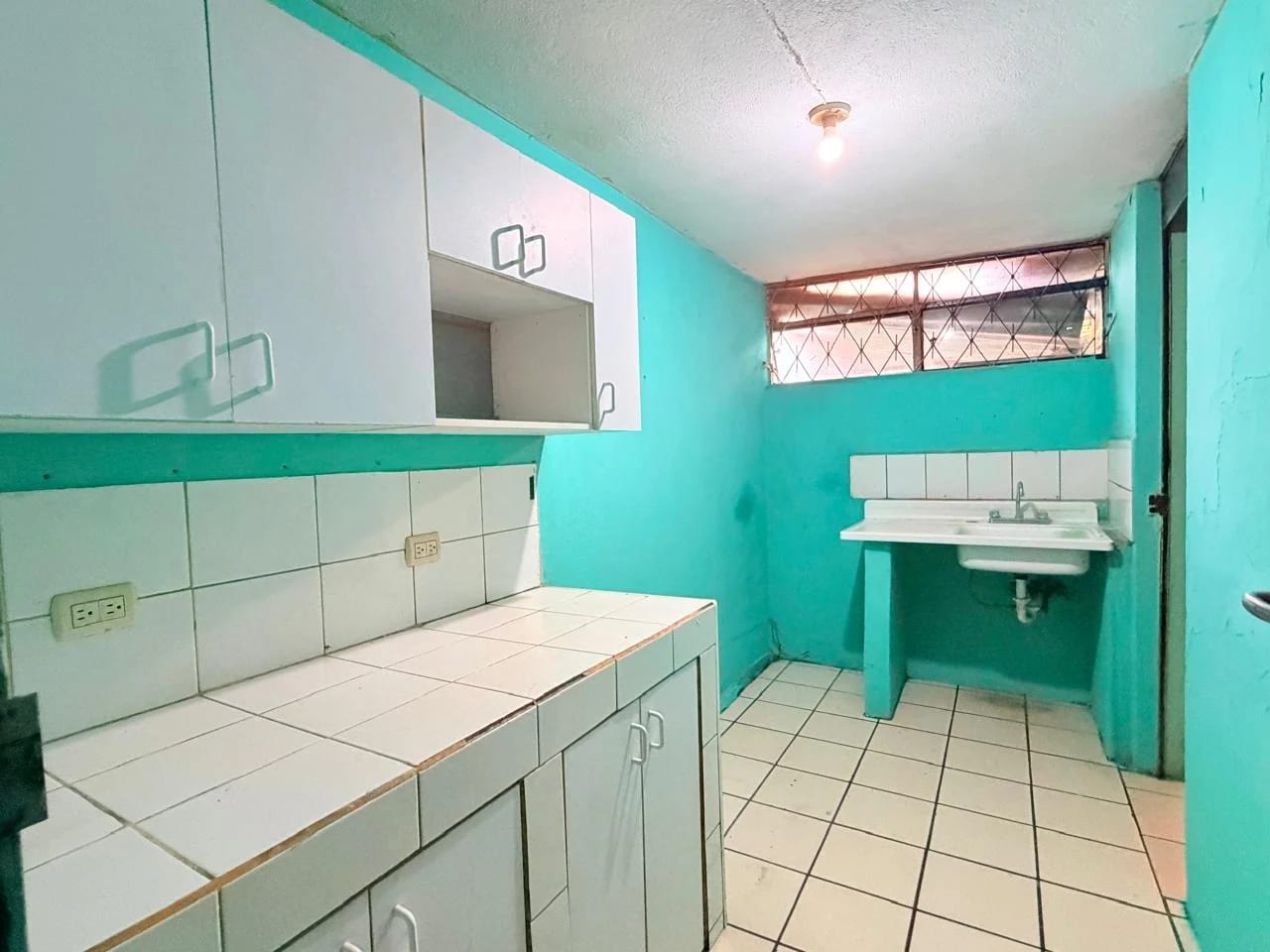 Casa en Venta en Zona 5, Dentro de Garita — Casa en Venta en Jardines de La Asunción, Zona 5, Guatemala, Ciudad — foto 8 de 12