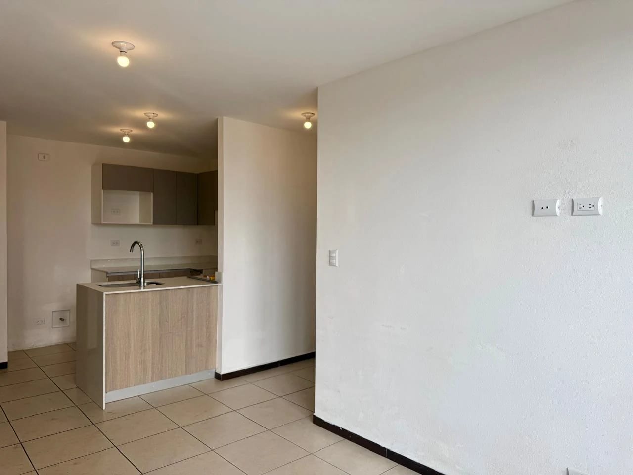 Apartamento en Renta en Zona 11, Parque San Jorge — Apartamento en Alquiler en San Jorge, Zona 11, Guatemala, Ciudad — foto 3 de 15