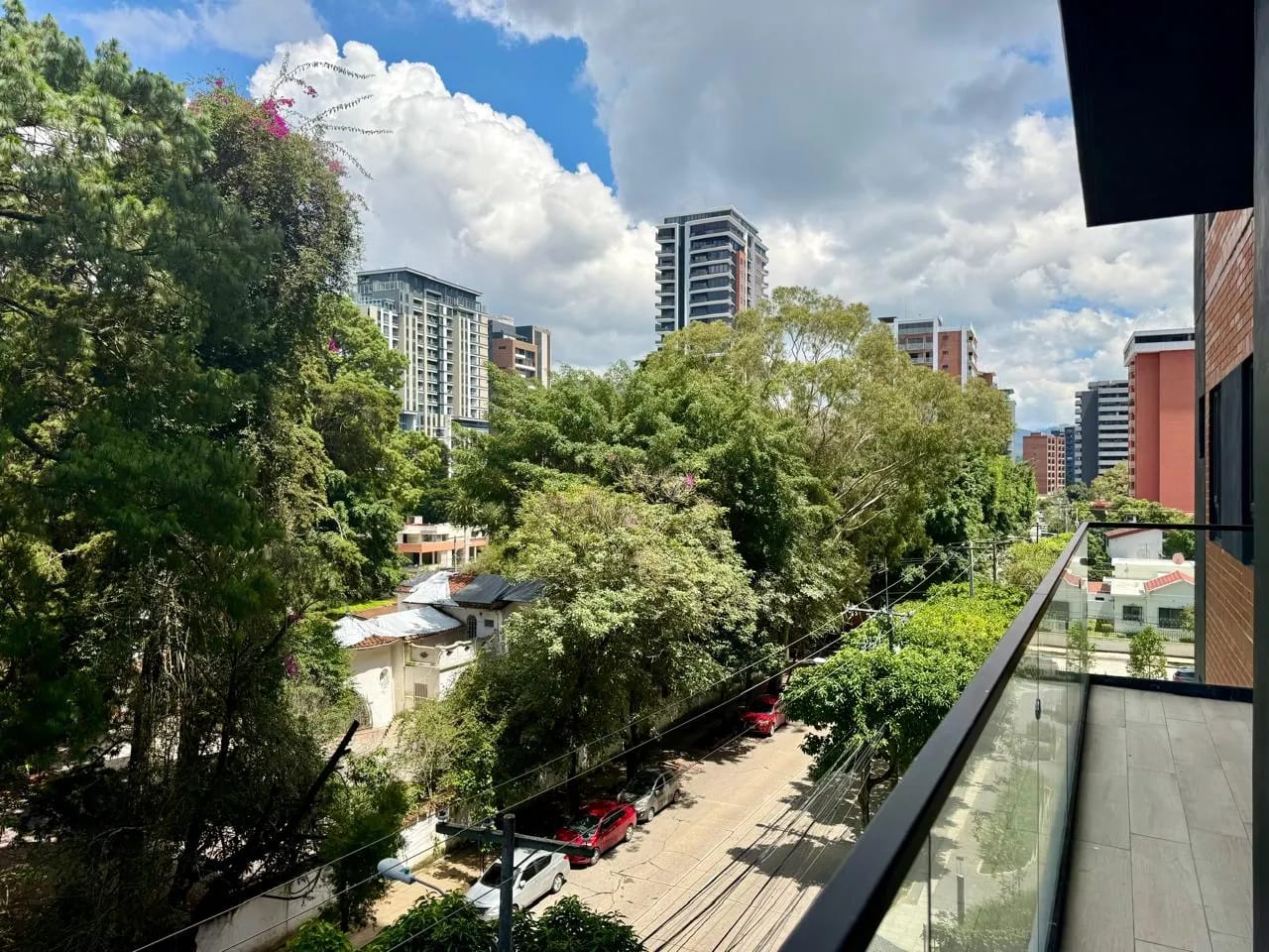 Apartamento en Renta en Zona 10, Ferré Diez — Apartamento en Alquiler en Ferré Diez, Zona 10, Guatemala, Ciudad — foto 10 de 17
