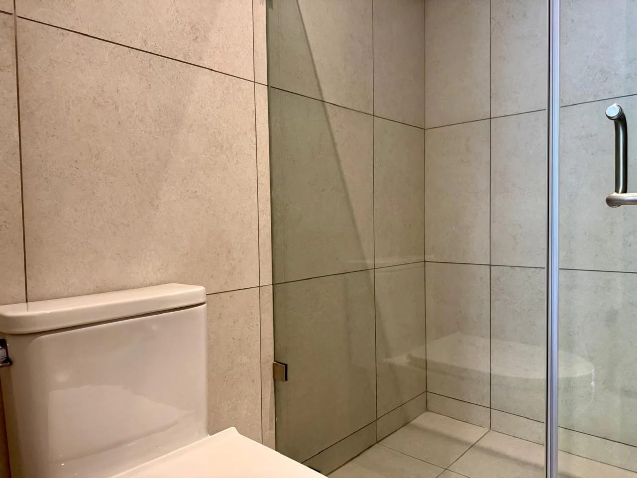 Apartamento en Renta en Zona 10, Ferré Diez — Apartamento en Alquiler en Ferré Diez, Zona 10, Guatemala, Ciudad — foto 16 de 17