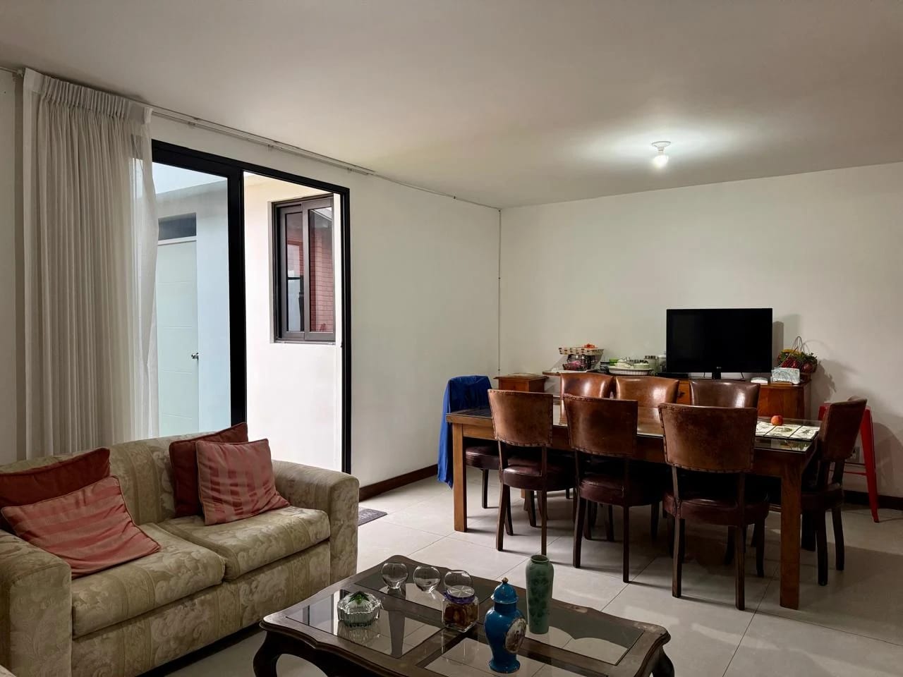 Apartamento en Primer Nivel en Renta en Zona 15, Vista Hermosa I — Apartamento en Alquiler en Vista Hermosa I, Zona 15, Guatemala, Ciudad — foto 4 de 13