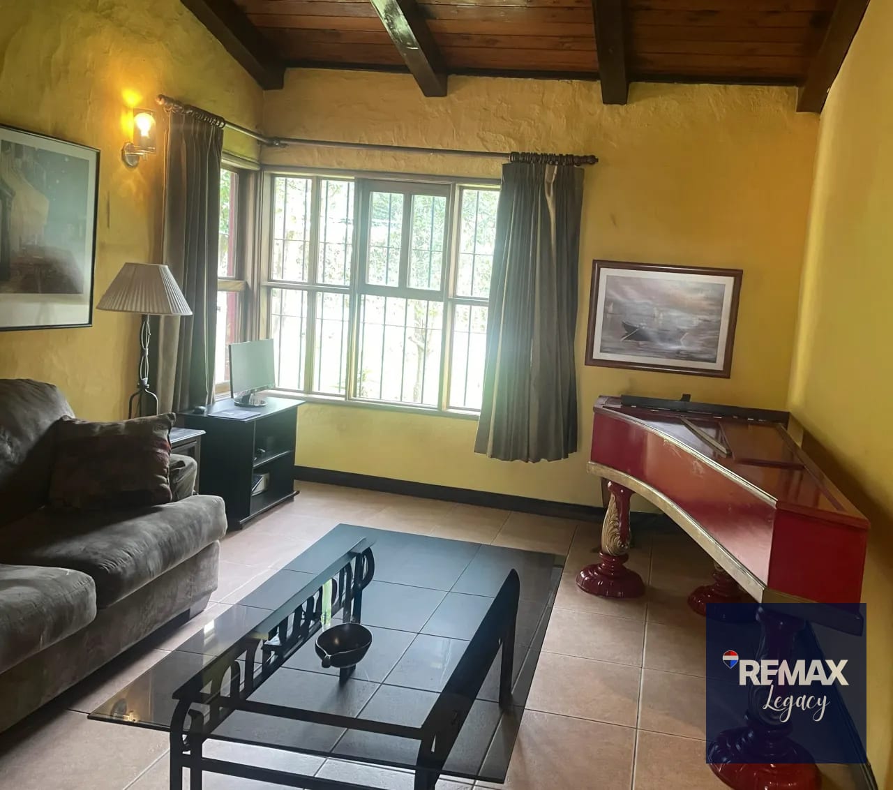Casa | Venta | Mixco — Casa en Venta en Zona 6 Mixco, Guatemala, Ciudad — foto 3 de 17