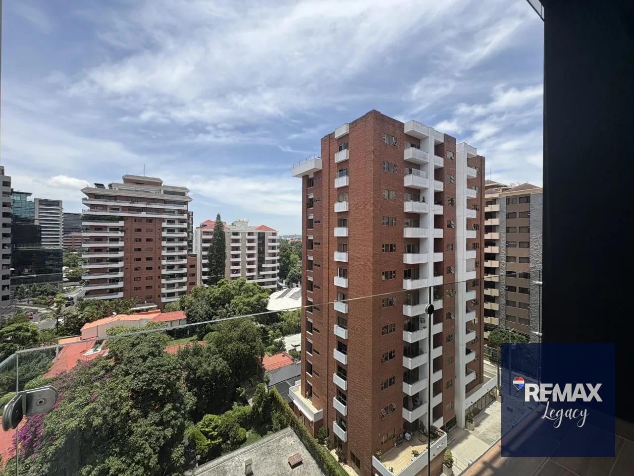 Apartamento | Renta | Zona 10 — Apartamento en Alquiler en Zona 10, Guatemala, Ciudad — foto 10 de 10