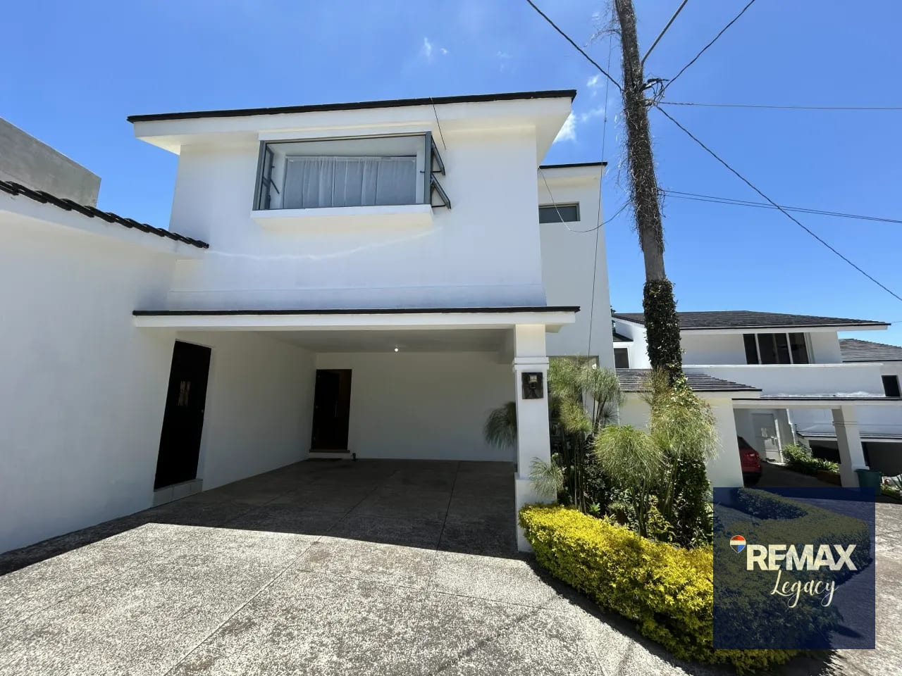 Casa Venta | Condominio Coventry Park | Fraijanes Km 18.1 — Casa en Venta en Fraijanes, Carretera a El Salvador, Guatemala, Ciudad — foto 1 de 13