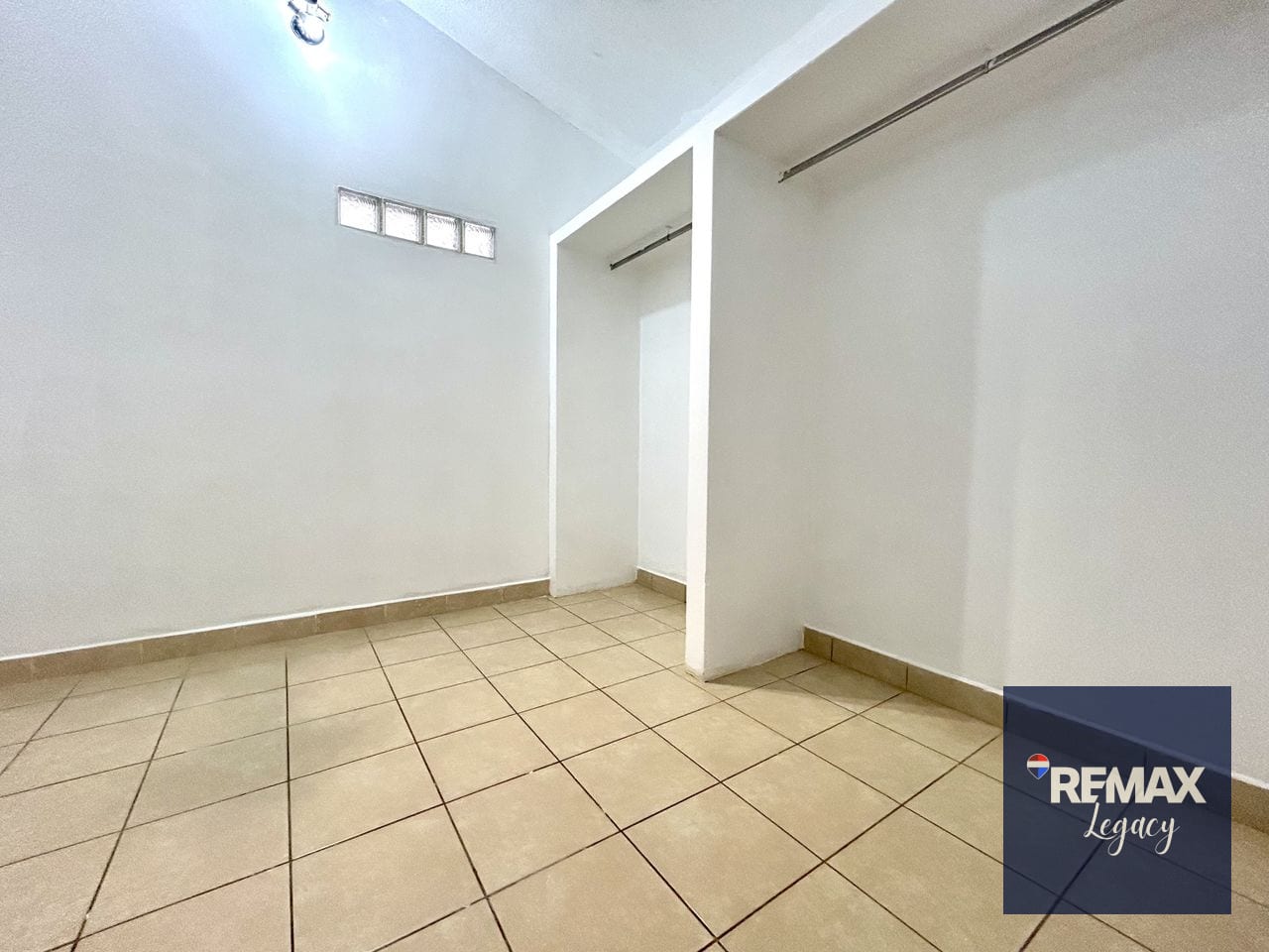 Casa Venta | Jardines de San Isidro | zona 16 — Casa en Venta en Zona 16, Guatemala, Ciudad — foto 11 de 17