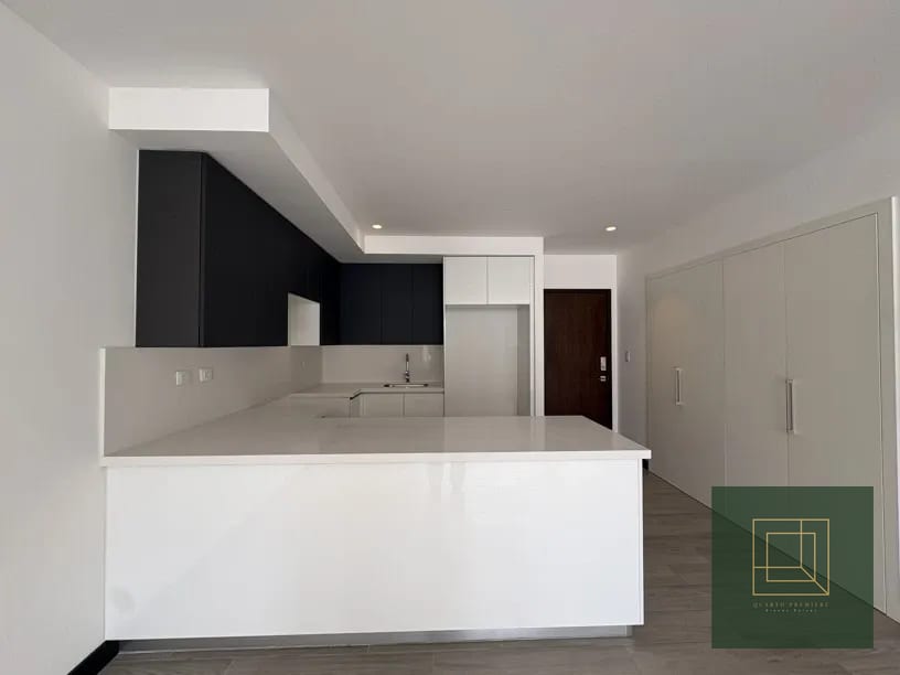 Apartamento en Renta, Edificio Iridia zona 13 — Apartamento en Alquiler en Zona 13, Guatemala, Ciudad — foto 1 de 10