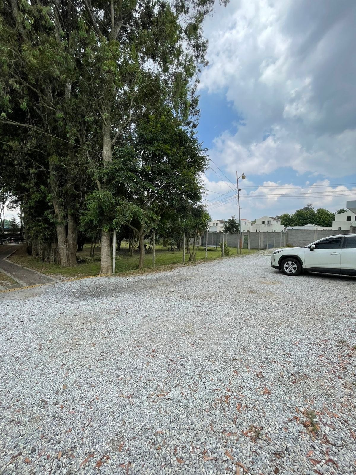 Espaciosa y acogedora Casa en renta en Carretera a El Salvador por colegio MAO — Casa en Alquiler en San Agustin Vista al Lago, Carretera a El Salvador, Guatemala, Ciudad — foto 14 de 14