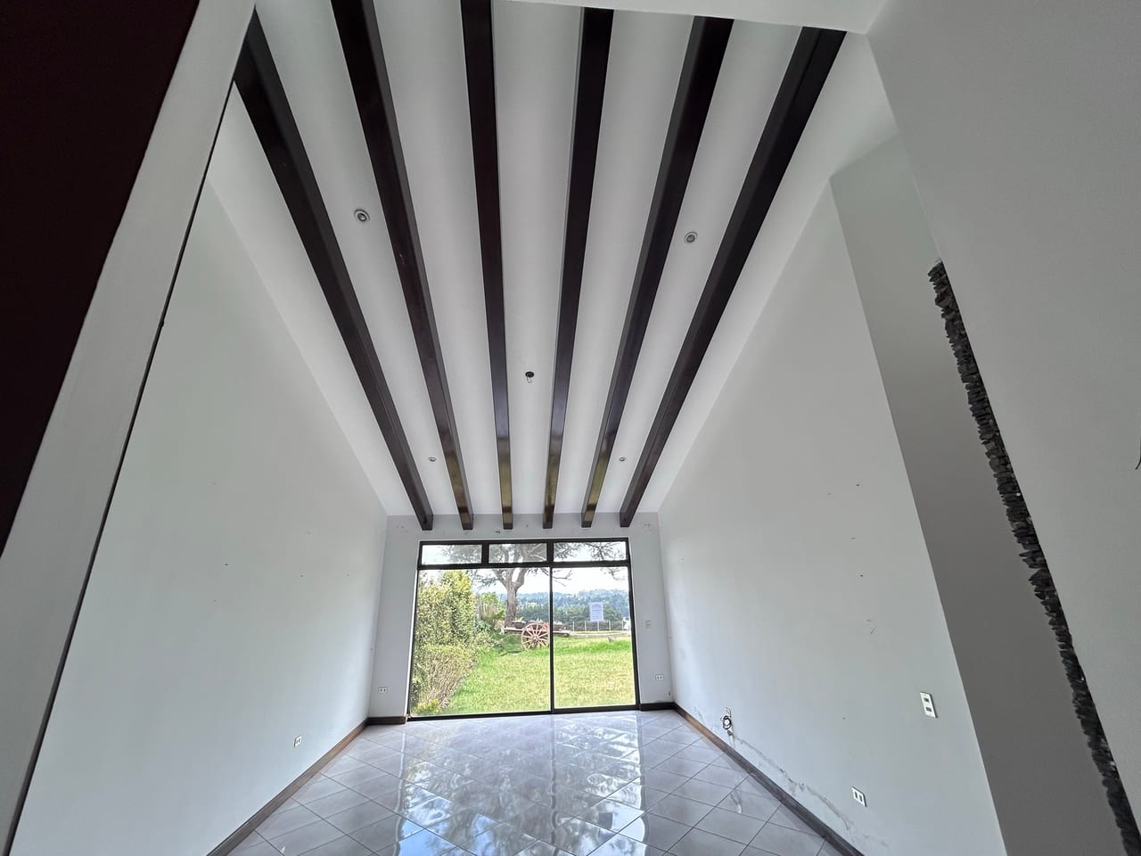 Preciosa Casa para Venta en Terravista, km 16.5 Carretera a El Salvador — Casa en Venta en Terravista, Carretera a El Salvador, Guatemala, Ciudad — foto 13 de 17