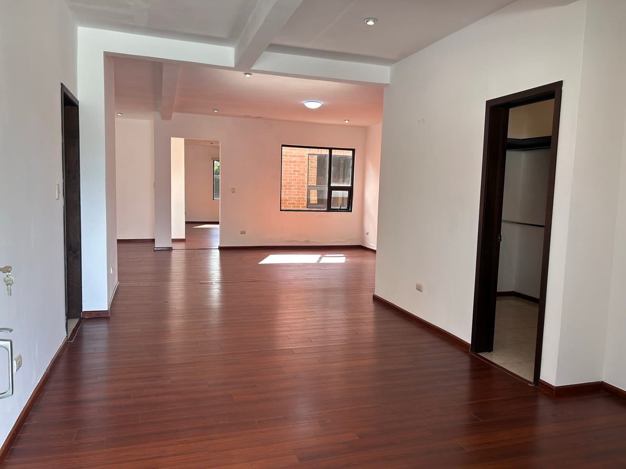 Buenafuente km 16.5 Carretera a El Salvador casa de un nivel en venta — Casa en Venta en Buena Fuente, Carretera a El Salvador, Guatemala, Ciudad — foto 4 de 17
