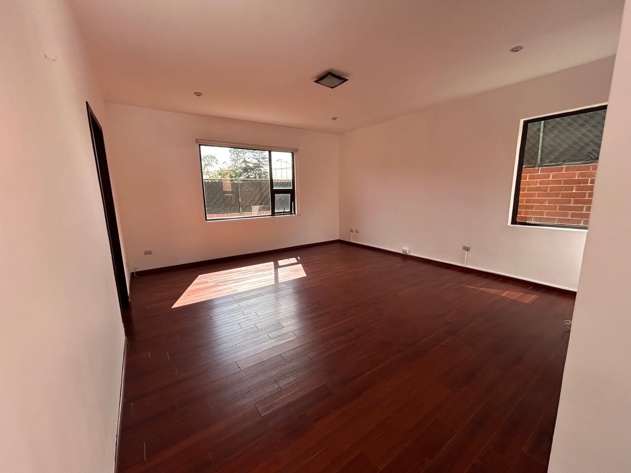 Buenafuente km 16.5 Carretera a El Salvador casa de un nivel en venta — Casa en Venta en Buena Fuente, Carretera a El Salvador, Guatemala, Ciudad — foto 7 de 17