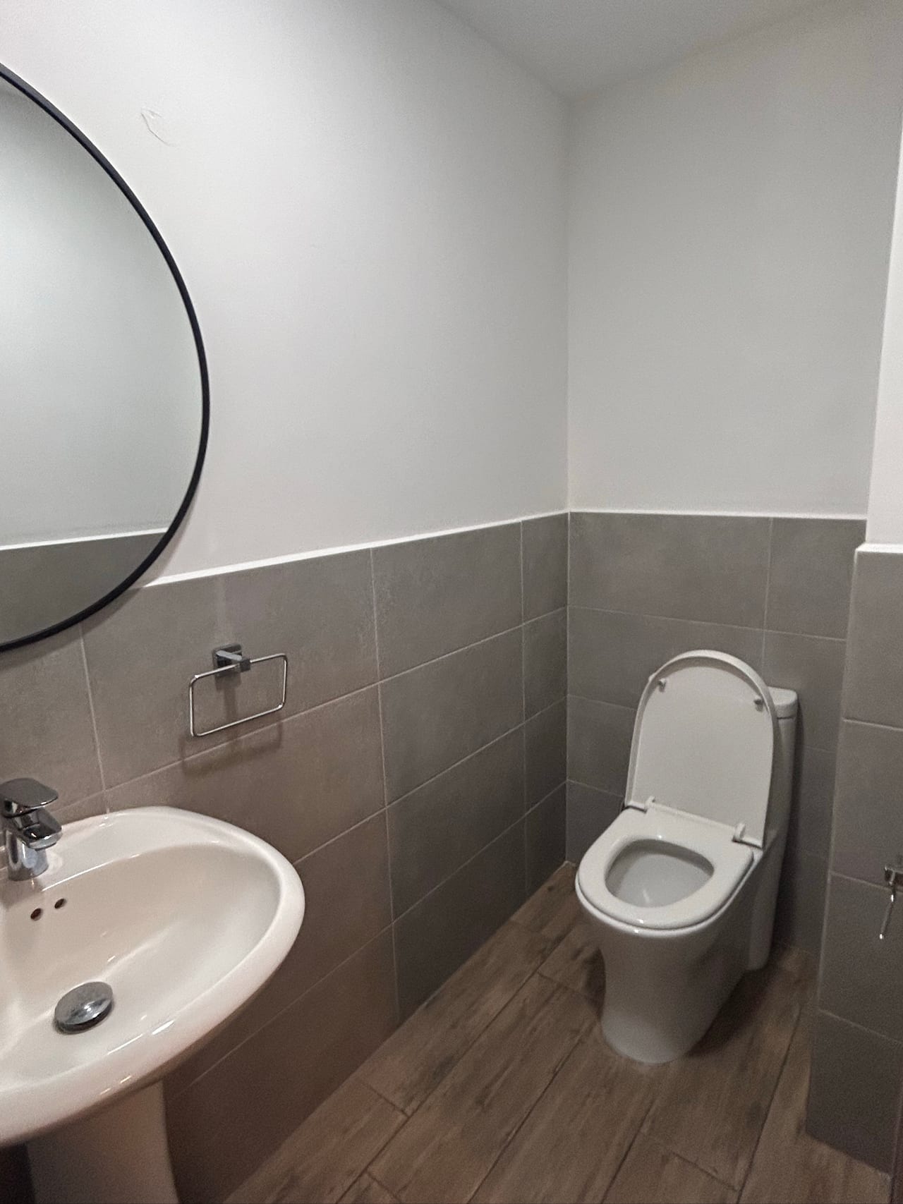 Super ubicado, apartamento en renta en edificio CASALINI — Apartamento en Alquiler en Zona 10, Guatemala, Ciudad — foto 2 de 17