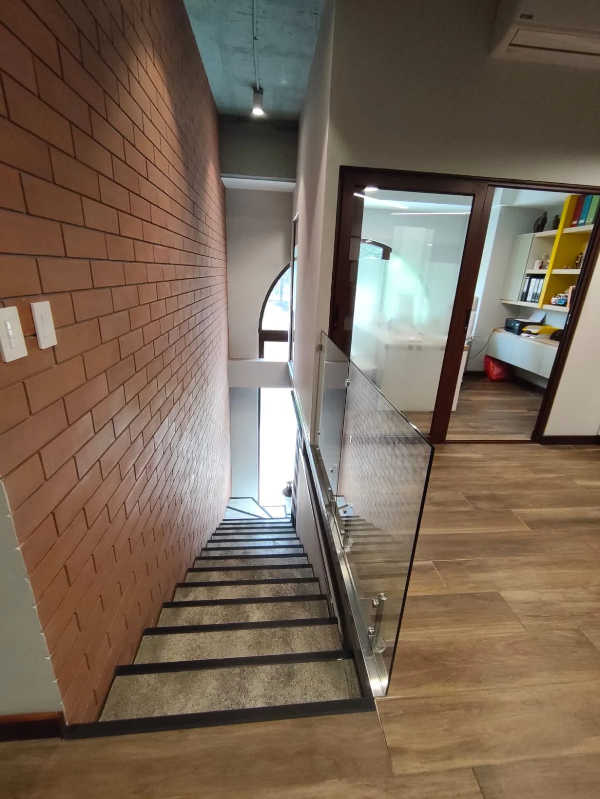 Preciosa y amplia oficina en Venta! Lirios 2, Cayalá — Oficina en Venta en Lirios de Cayalá II, Zona 16, Guatemala, Ciudad — foto 4 de 13