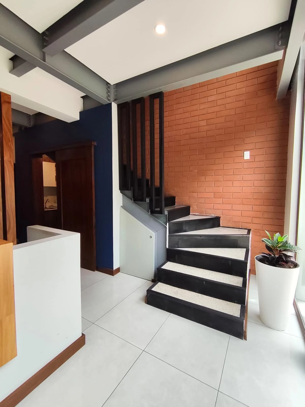Preciosa y amplia oficina en Venta! Lirios 2, Cayalá — Oficina en Venta en Lirios de Cayalá II, Zona 16, Guatemala, Ciudad — foto 2 de 13