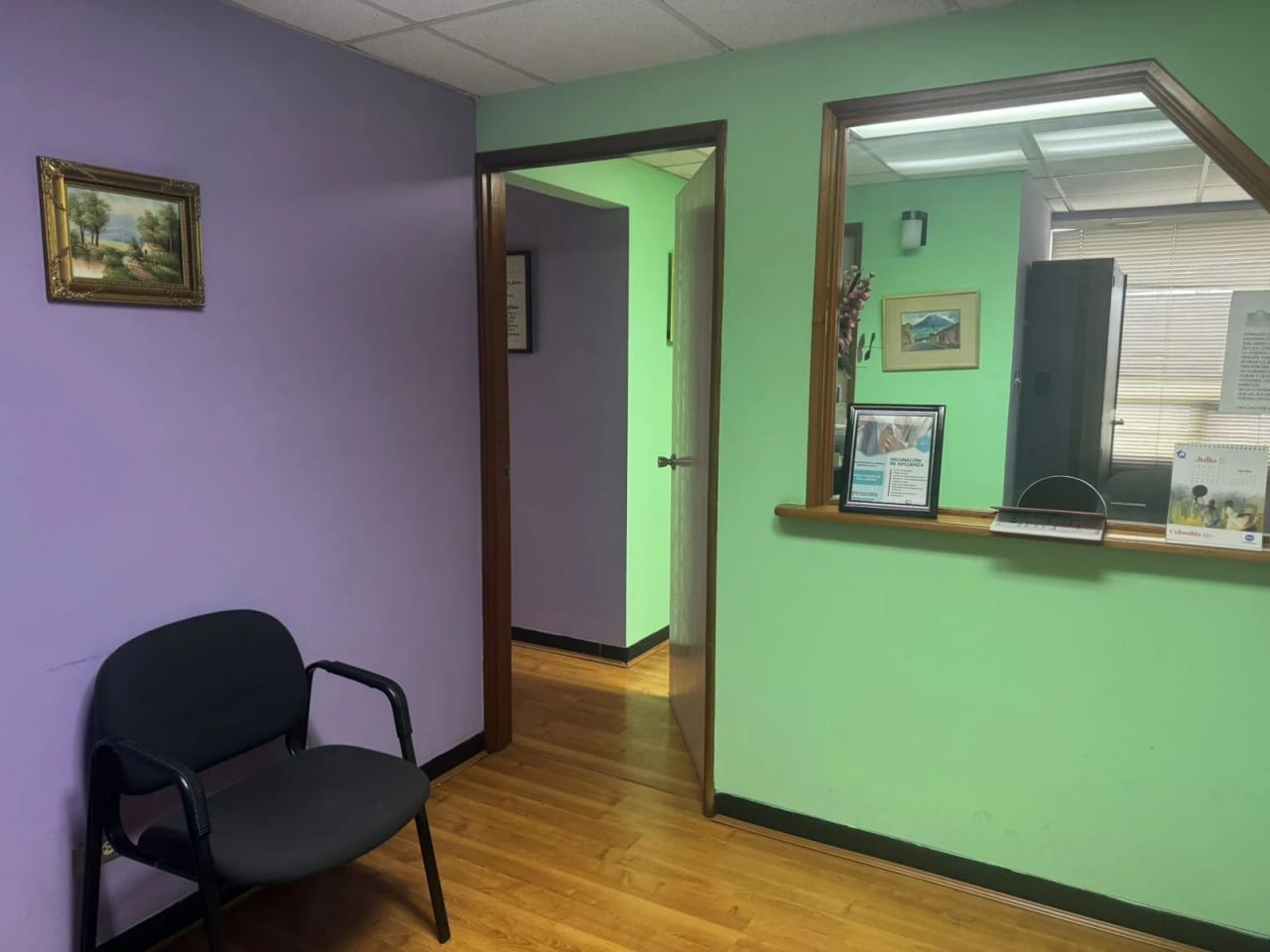 En Venta! Clínica médica, edificio Santa Clara zona 10 — Clínica en Venta en Zona 10, Guatemala, Ciudad — foto 1 de 3