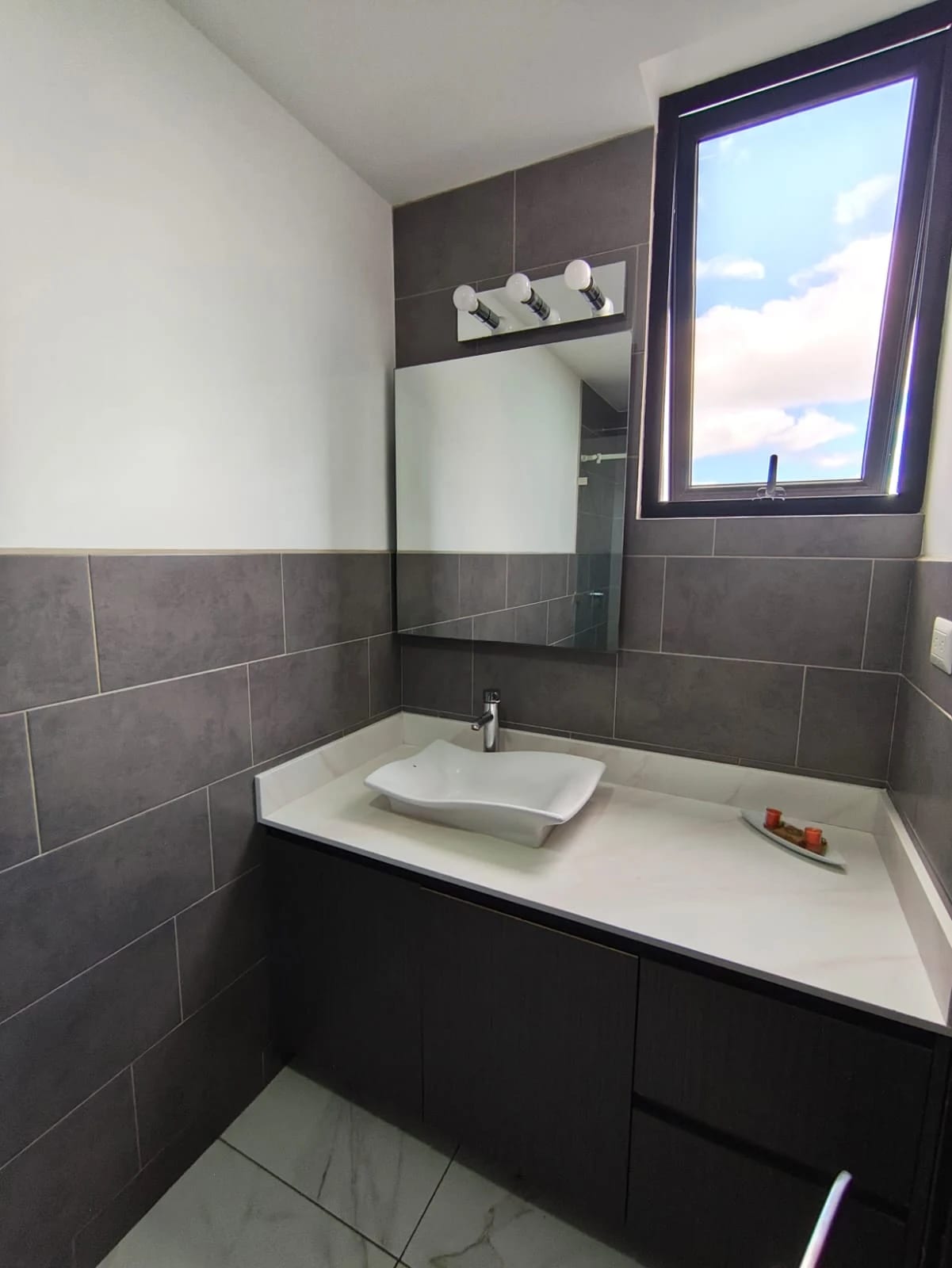 Apartamento en renta! En VH1, zona 15 — Apartamento en Alquiler en Fontainebleau, Zona 15, Guatemala, Ciudad — foto 5 de 11
