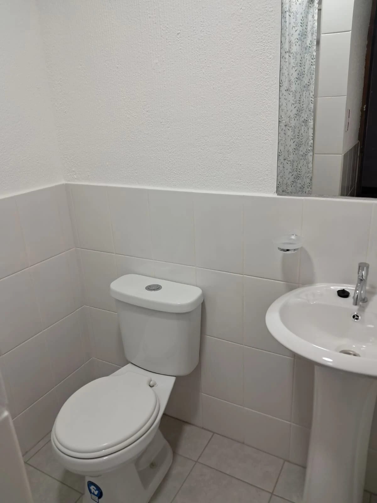 Amplio apartamento tipo casa en renta | Zona 1 | Primer nive — Casa en Alquiler en Zona 1, Guatemala, Ciudad — foto 7 de 8