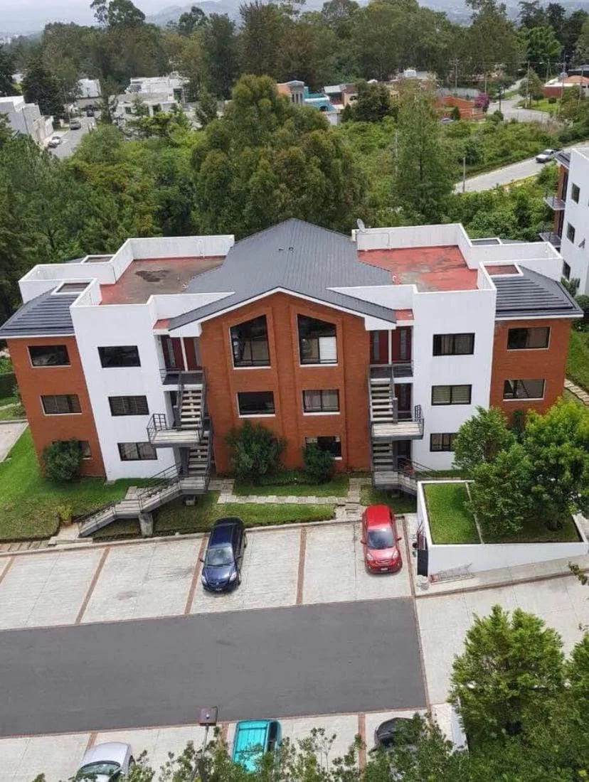 Apartamento en venta en zona 16. Villa Ensenada — Apartamento en Venta en Zona 16, Guatemala, Ciudad — foto 1 de 13
