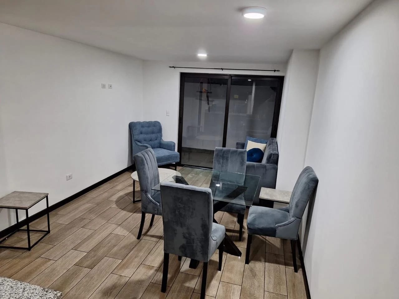 Apartamento en renta, primer nivel con patio! Petápolis z12 — Apartamento en Alquiler en Petápolis, Zona 12, Guatemala, Ciudad — foto 3 de 14