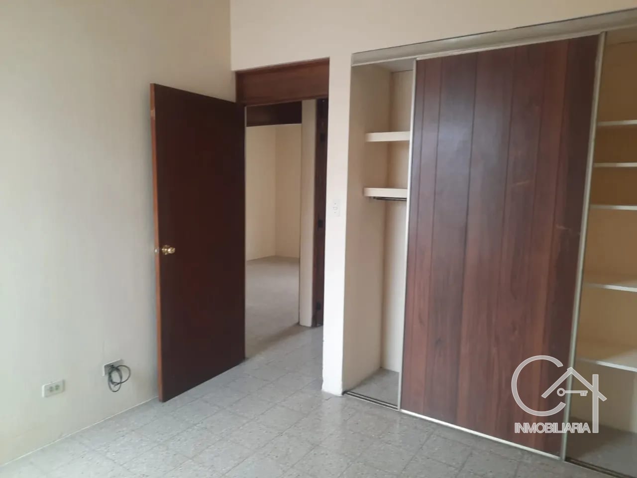 Casa en Renta Villa Fontana Zona 11 — Casa en Alquiler en Zona 11, Guatemala, Ciudad — foto 4 de 10