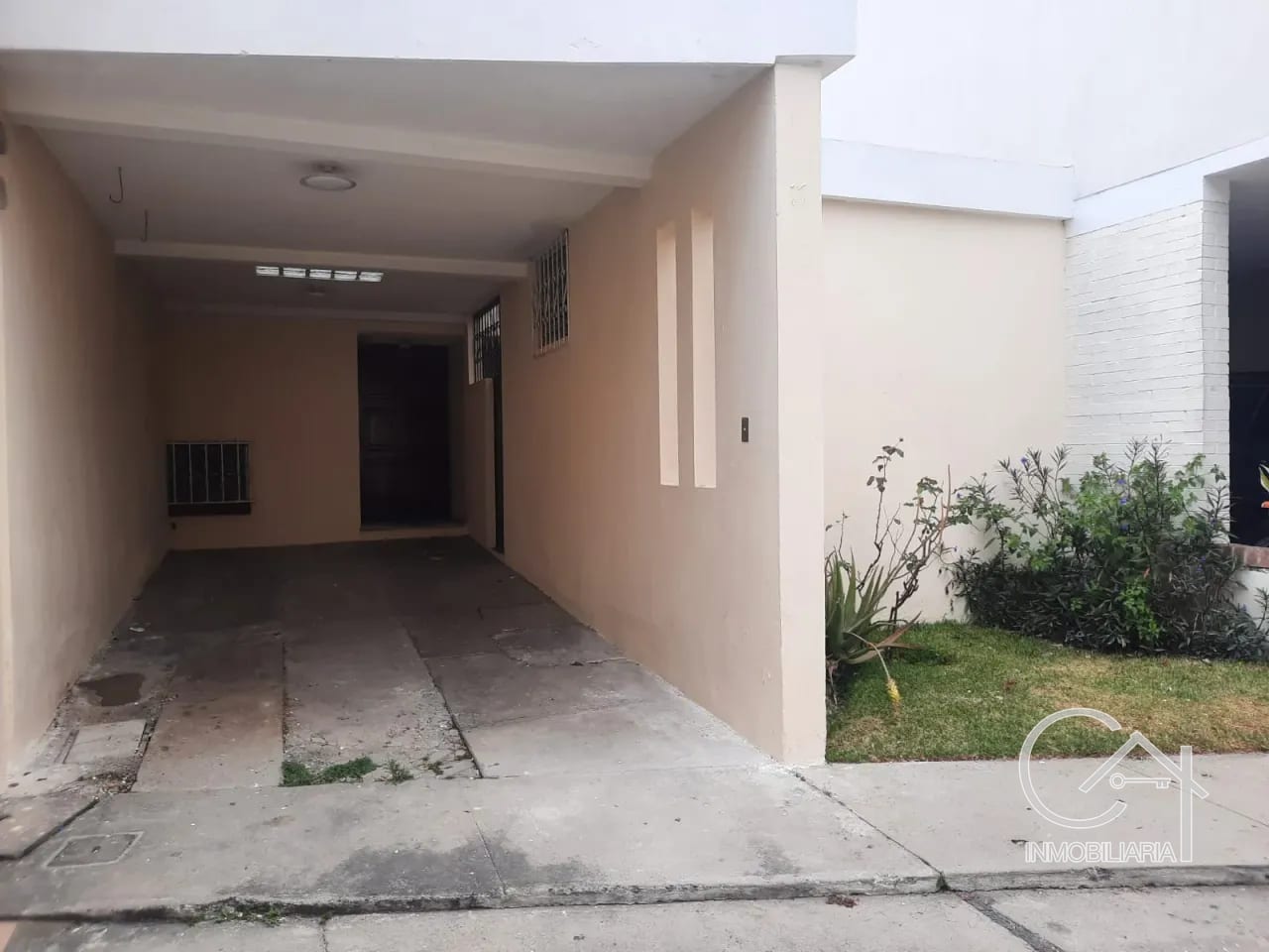 Casa en Renta Villa Fontana Zona 11 — Casa en Alquiler en Zona 11, Guatemala, Ciudad — foto 1 de 10