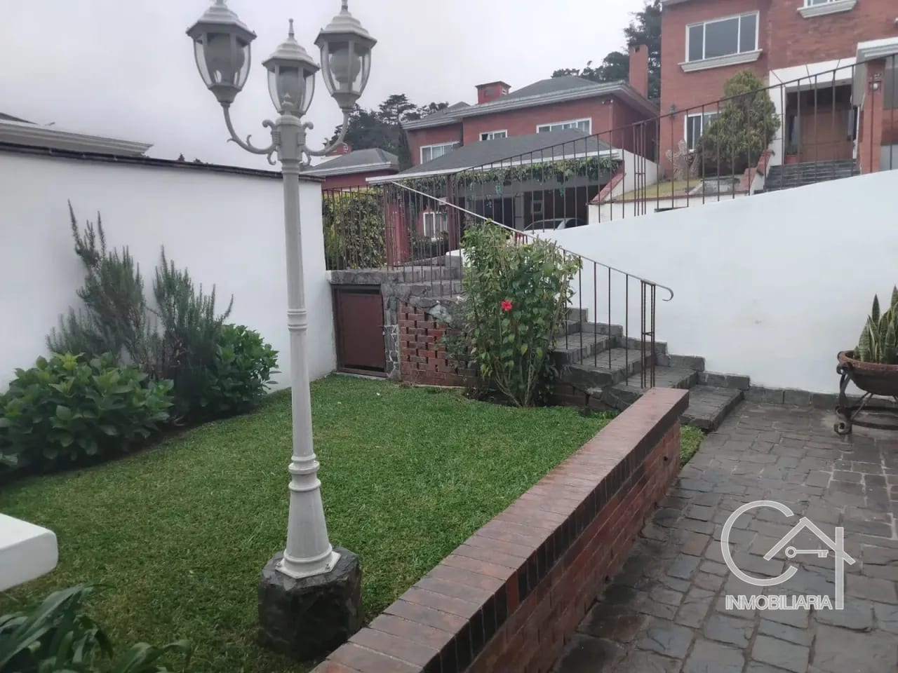 Entre Bosques, CAES 18.5 Casa en venta — Casa en Venta en Santa Catarina Pinula, Guatemala, Ciudad — foto 2 de 10