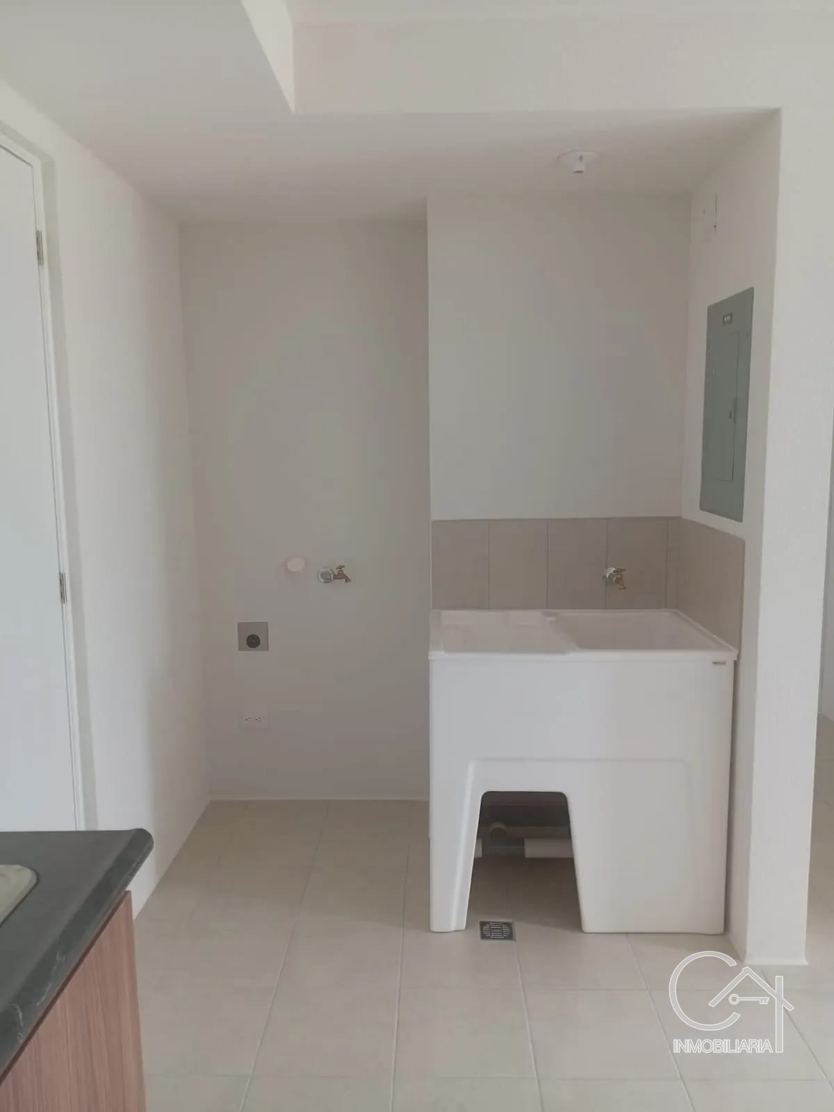 Apartamento en renta, Cumbres del Pedregal zona 6 — Apartamento en Alquiler en Zona 6, Guatemala, Ciudad — foto 6 de 17