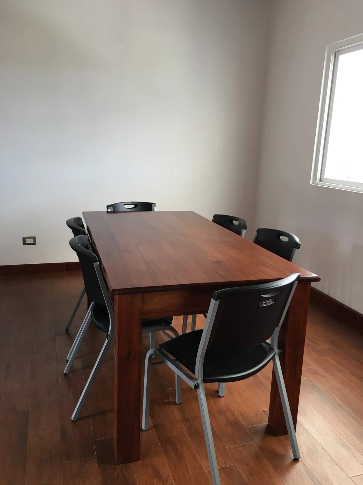 Apartamento en Lindora Lofts Zona 16 — Apartamento en Alquiler en La Montaña, Zona 16, Guatemala, Ciudad — foto 9 de 10