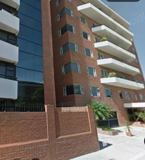 Amplio Apartamento en Zona 10 — Apartamento en Venta en Zona Viva, Zona 10, Guatemala, Ciudad — foto 1 de 12