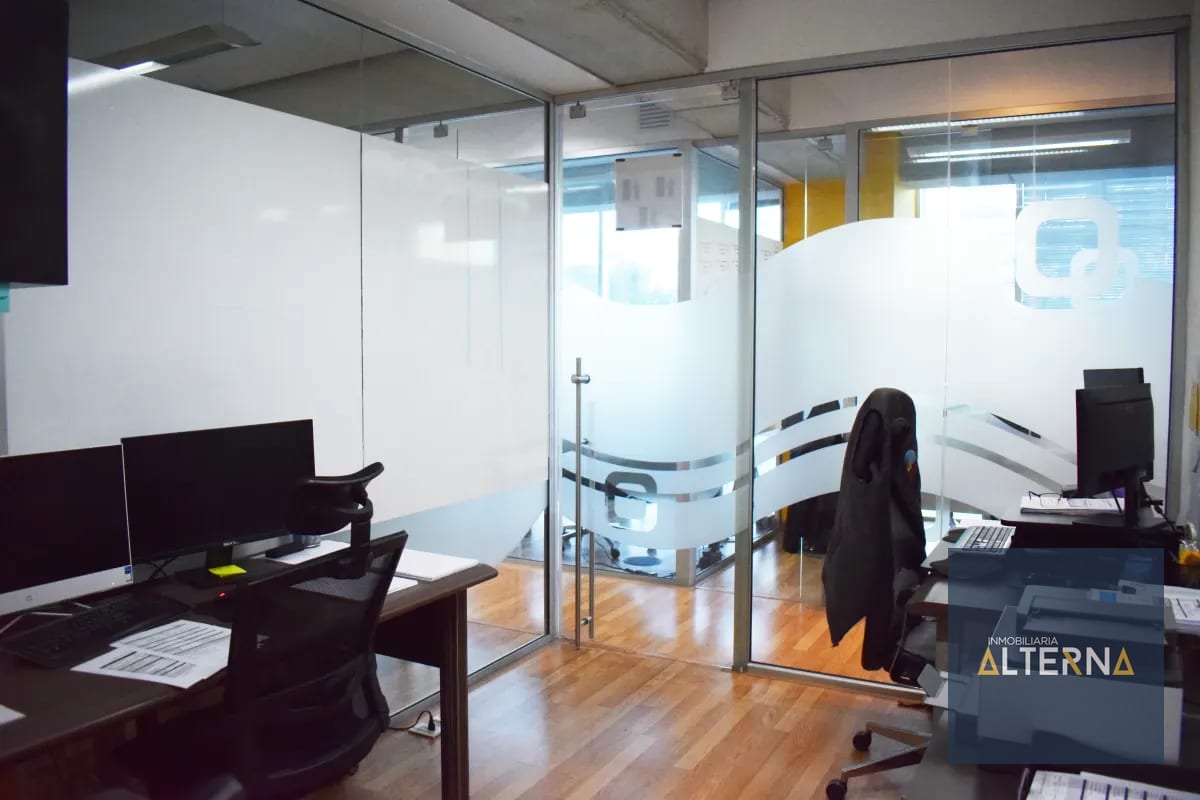 Oficina en Renta en zona 10 — Oficina en Alquiler en Zona 10, Guatemala, Ciudad — foto 6 de 10