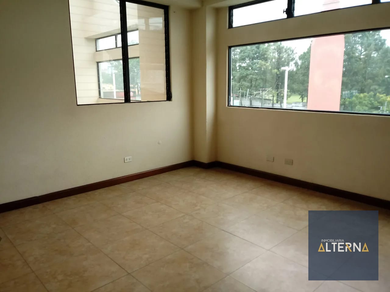 Apartamento en Renta en zona 10 muy cerca de centro medico — Apartamento en Alquiler en Zona 10, Guatemala, Ciudad — foto 4 de 10