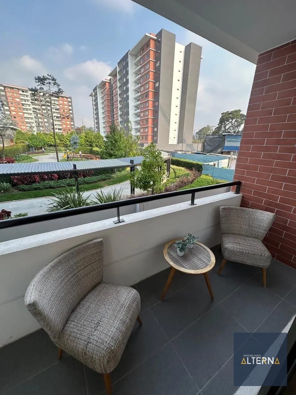Apartamento en renta en Zona 14 — Apartamento en Alquiler en Zona 14, Guatemala, Ciudad — foto 5 de 8