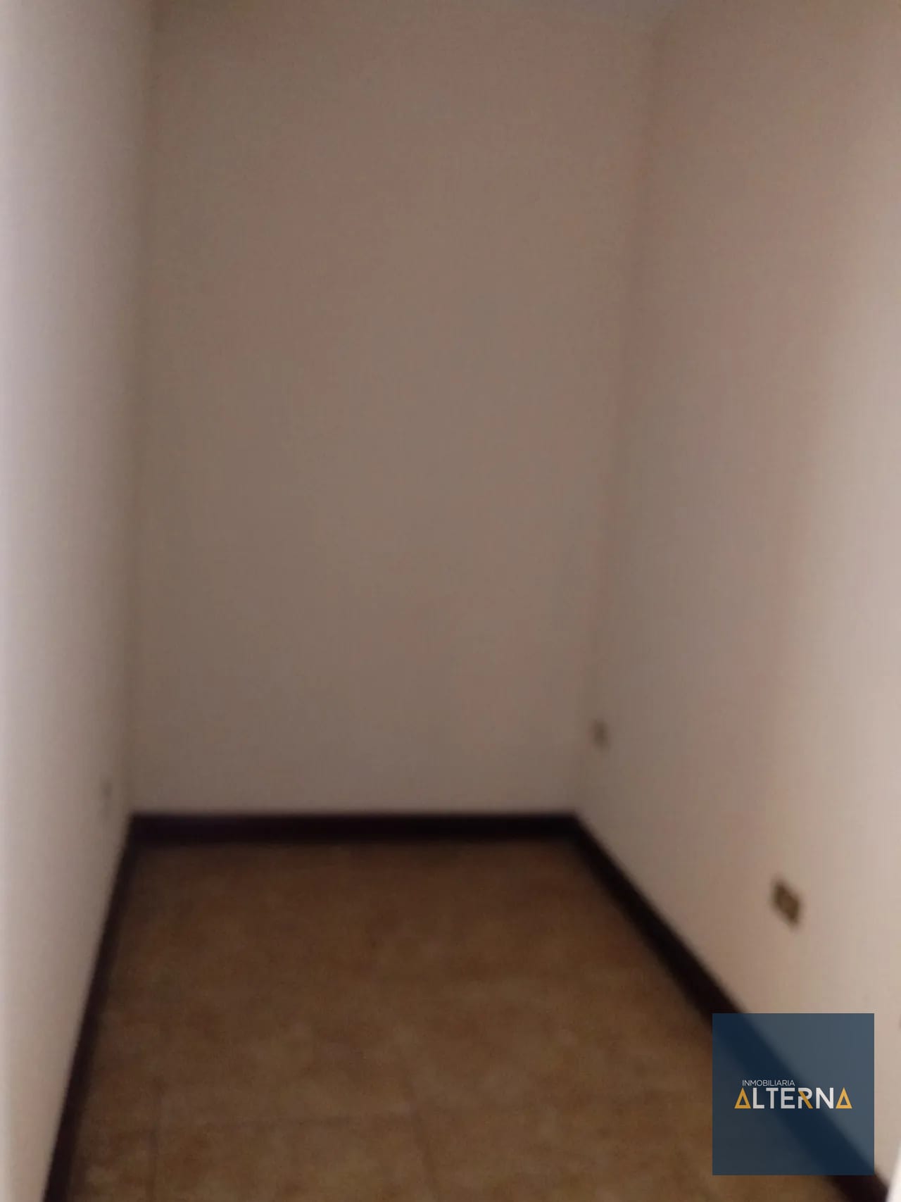 Apartamento en Renta en zona 10 muy cerca de centro medico — Apartamento en Alquiler en Zona 10, Guatemala, Ciudad — foto 7 de 10
