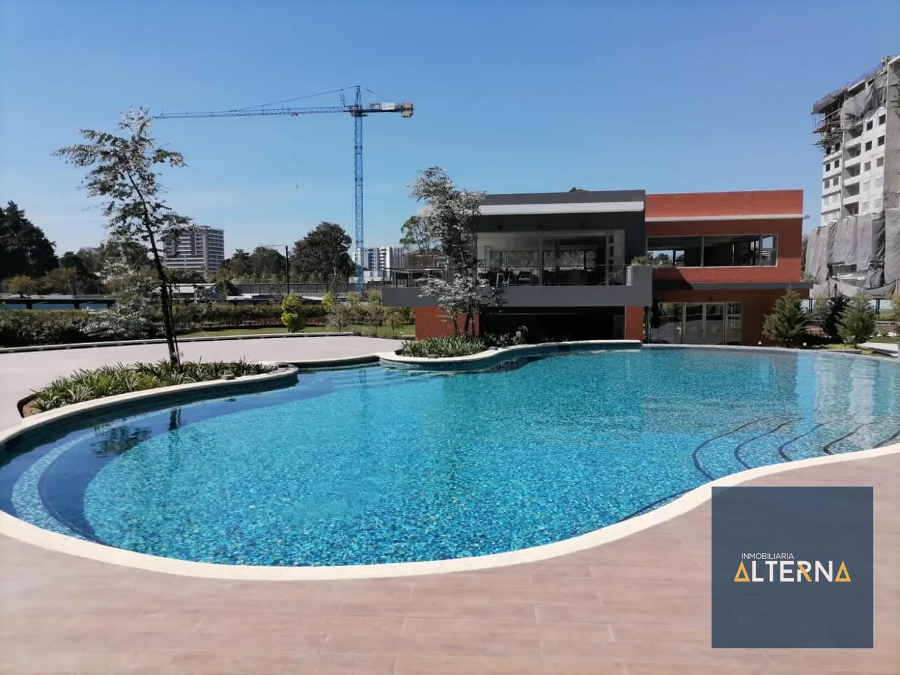 Apartamento en Venta Zona 14 primer nivel con jardin — Apartamento en Venta en Zona 14, Guatemala, Ciudad — foto 3 de 10