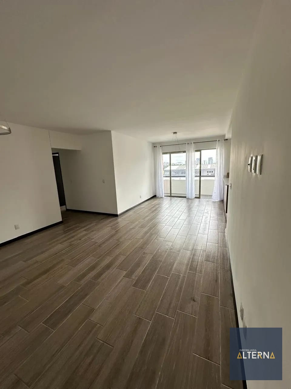 El Equilibrio Perfecto: Naturaleza y Lujo en Seghería Zona 14 — Apartamento en Alquiler en Zona 14, Guatemala, Ciudad — foto 2 de 9
