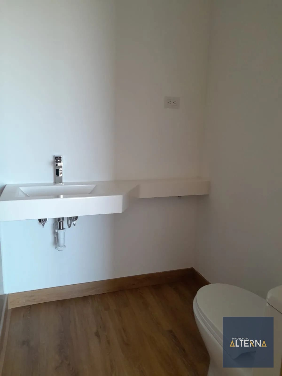 ¡Oportunidad Única! Se Renta Apartamento en Zona 2 — Apartamento en Alquiler en Zona 2, Guatemala, Ciudad — foto 6 de 14