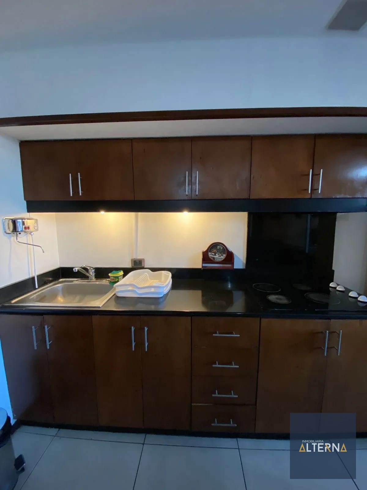 ¡Listo para Mudarte! Apartamento Amueblado en Renta, Zona 13 — Apartamento en Alquiler en Zona 13, Guatemala, Ciudad — foto 4 de 14